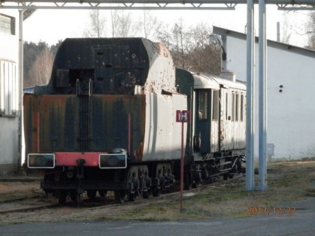 Tendr 932.3 (od lokomotivy 475.179)